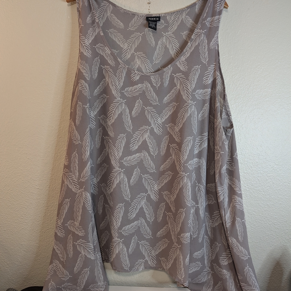 Torrid Gray Feather Print Tank Top